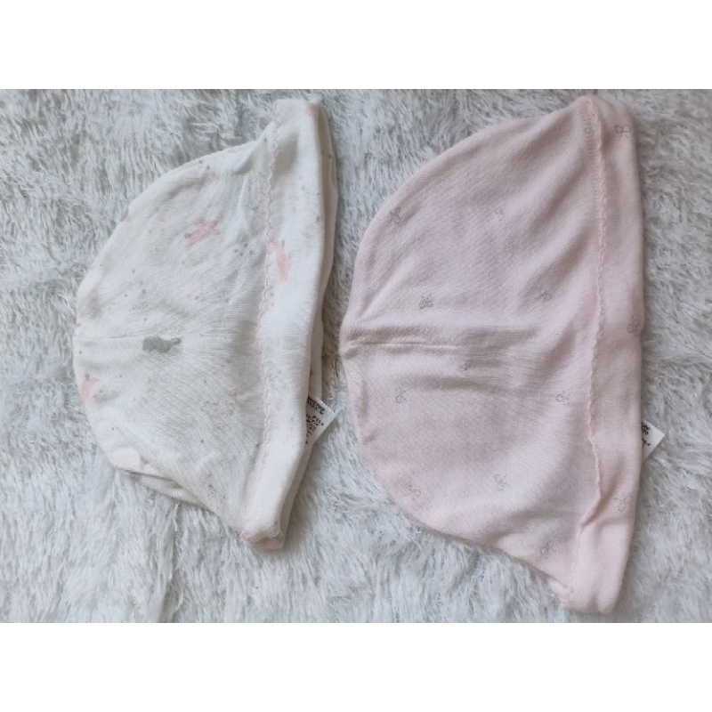 PRELOVED  Topi Bayi Mothercare isi 2pcs