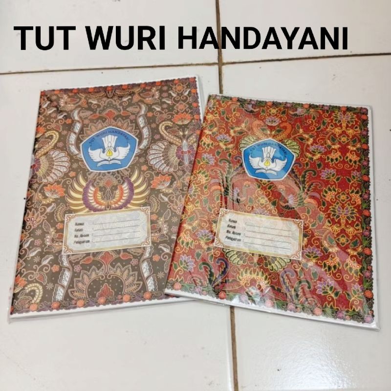 

1 Pak Sampul Buku Tulis Batik Isi 20 Lembar TUT WURI HANDAYANI
