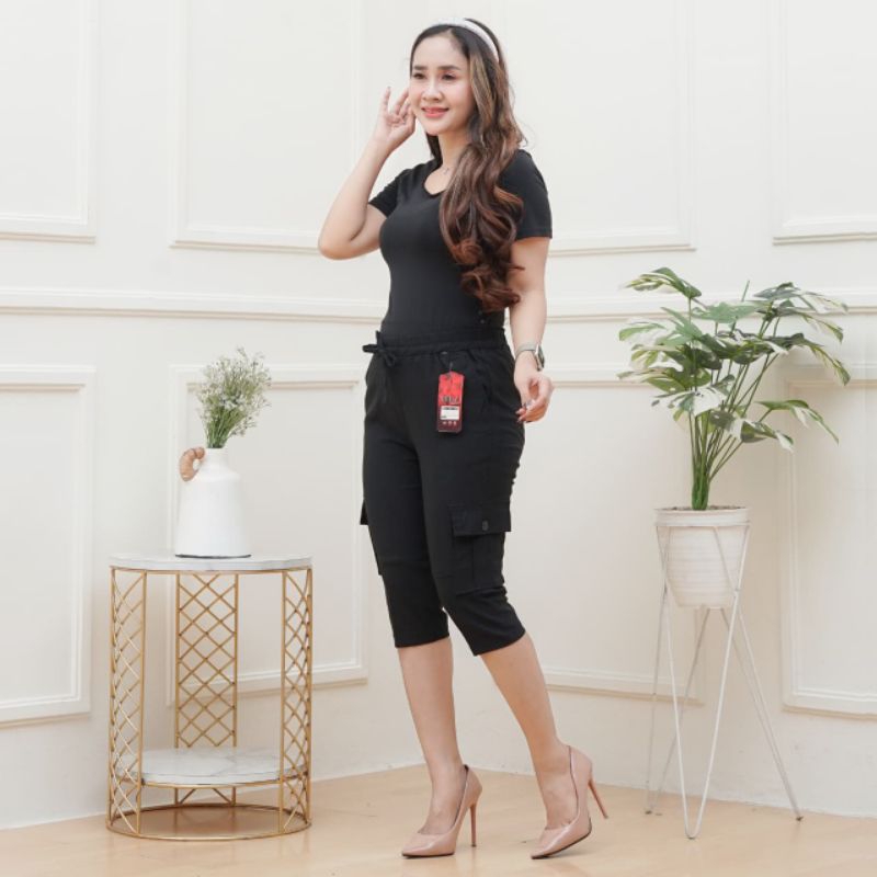 CELANA PENDEK CARGO WANITA 7/8 BAHAN ELIZABETH OTOMEN (SOFT JEANS)