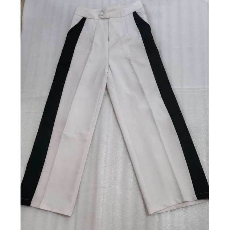 prelove celana kulot promthong warna putih variasi garis hitam highwaist