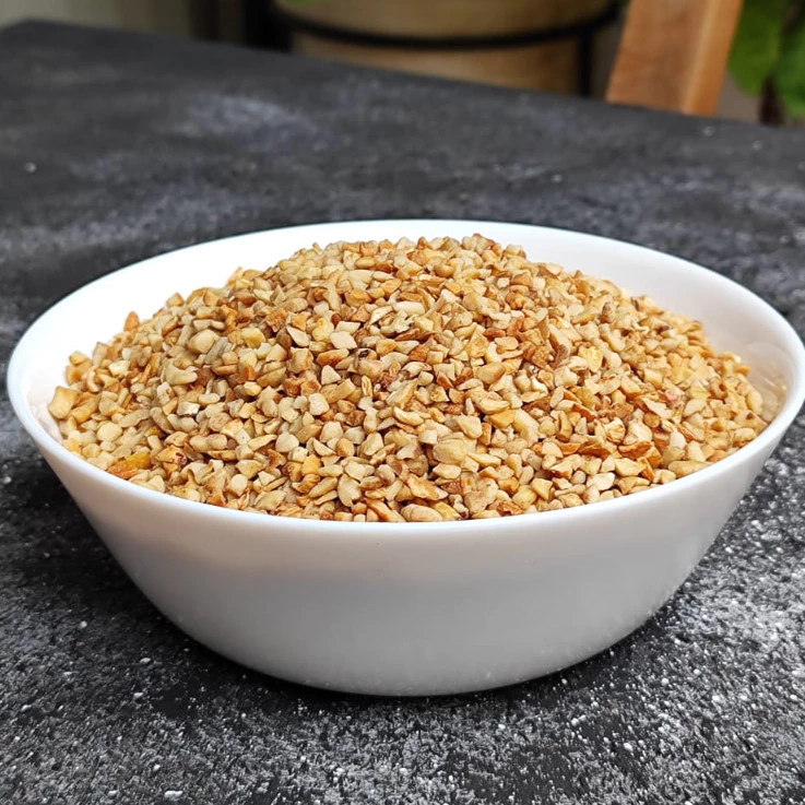 

Kacang Mede Menir Mete Cacah Mentah 1 Kg BB2 ( untuk bumbu ayam gepuk, tidak bisa untuk kue )//