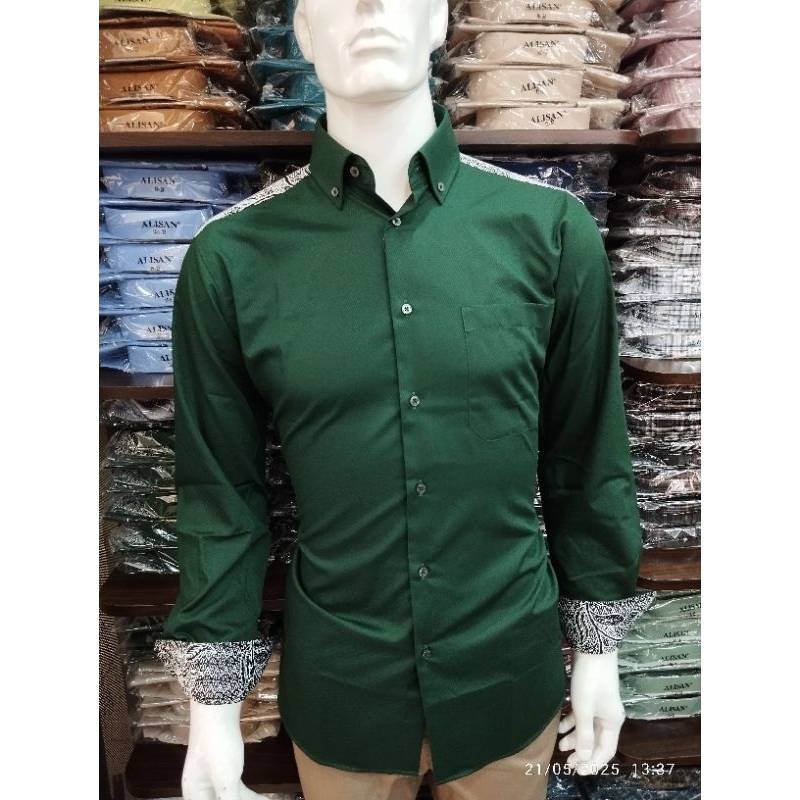 Alisan Kemeja Formal Pria Dobby Kombinasi Pundak Batik Lengan Panjang Slimfit