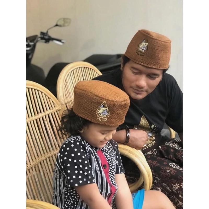 Peci Goni Wayang By Suhita