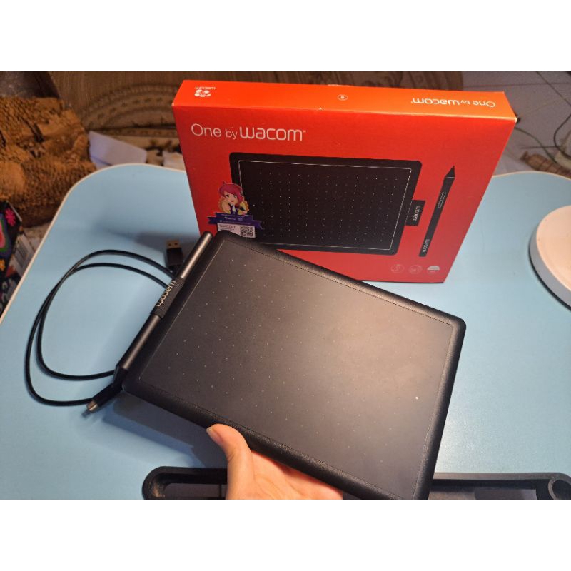 One by Wacom - Small CTL-472/K0-CX Second