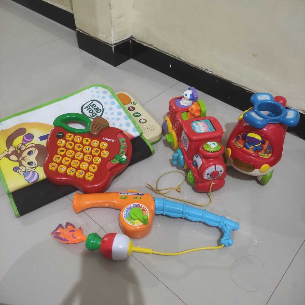 Preloved Mainan Brand Vtech dan Leapfrog - Pesawat Piano Kereta Pop Up Pancingan Edukasi ABC