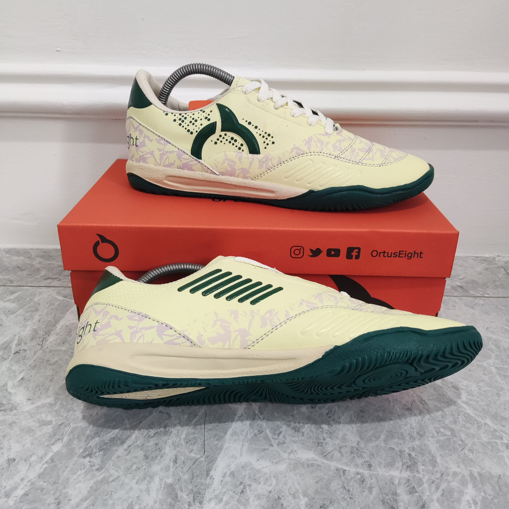 Sepatu Futsal Ortuseight Crusher Jogosala