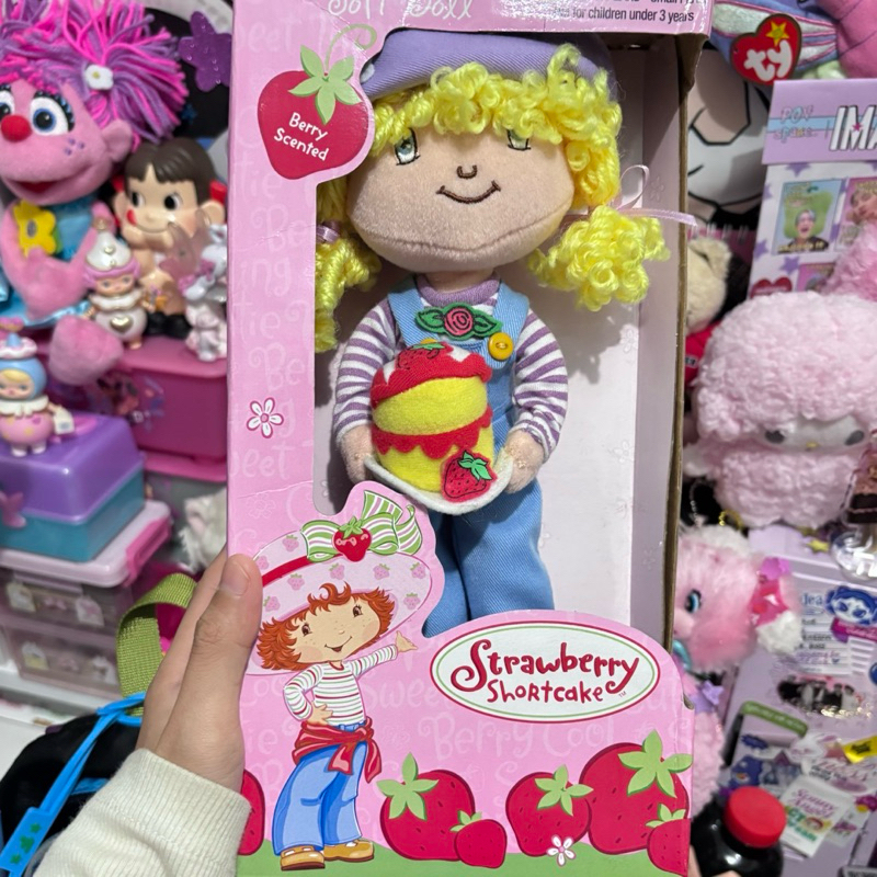 [BACA DESKRIPSI] Strawberry Shortcake Angel Cake Plushies Boneka RARE