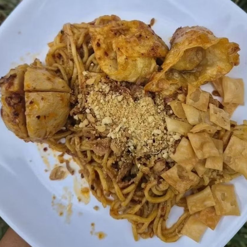 

PROMO PUNCAK 6.6 MIE JEBEW / MIE LEVEL Mie Kobong Bumbu Basah ByRajoHusen