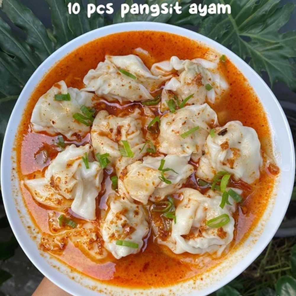 

Pangsit Chili Oil Mentah Isi 19 pcs Wonton Ayam Pedas Gurih Bisa Goreng dan Rebus