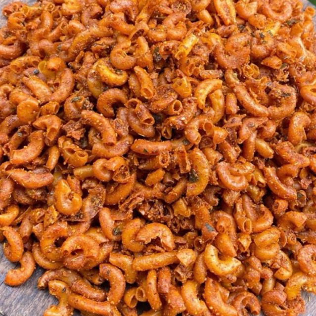 

TERMURAH TERNAGIH [PROMO] Makaroni Goreng Bantet Kriuk (Medium) Bumbu Melimpah Khas Tasikmalaya By.Nyemil Pedas