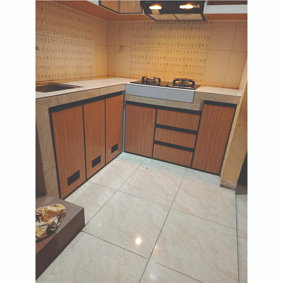 Pintu Kitchen set Aluminium Frameless Bawah