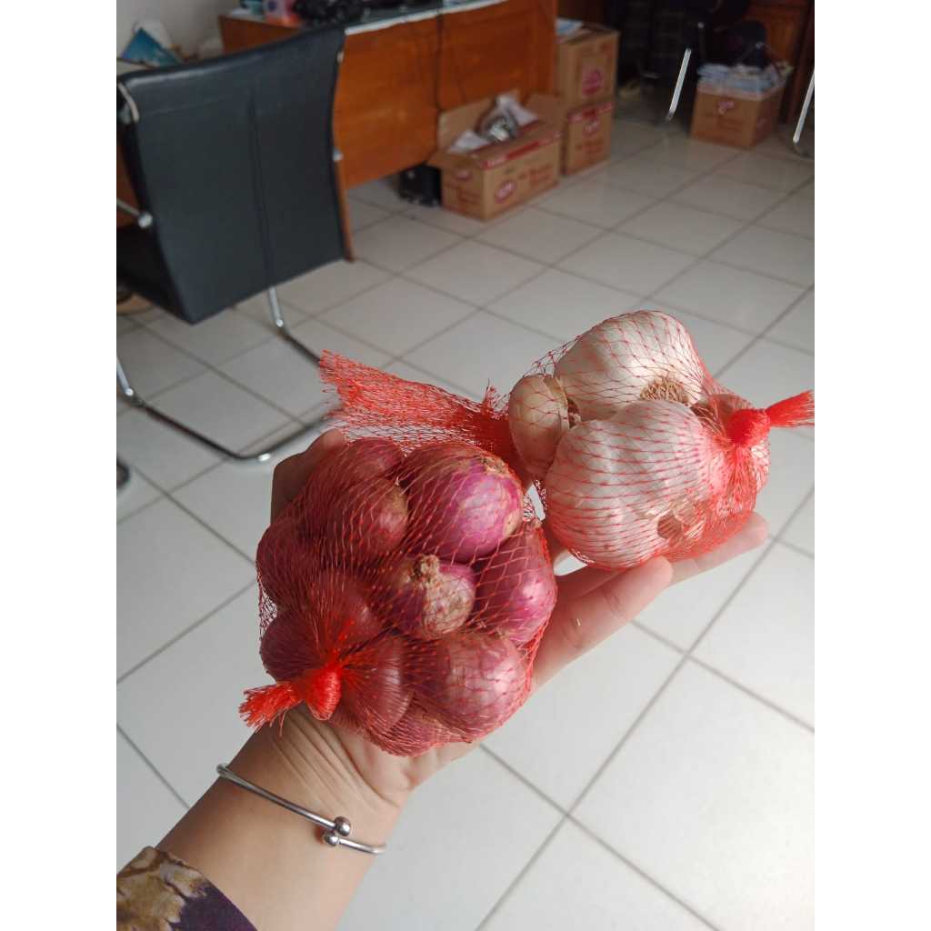 

Bawang Merah 105gr & Bawang Putih 100gr