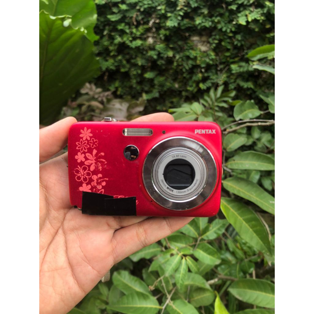 Kamera Digital Pentax Efina