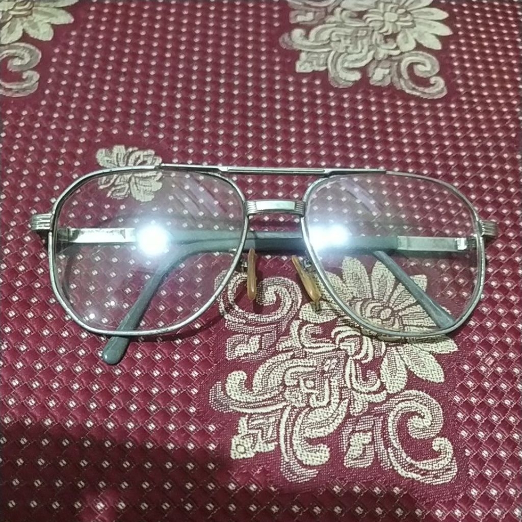 frame kacamata vintage jadul pria