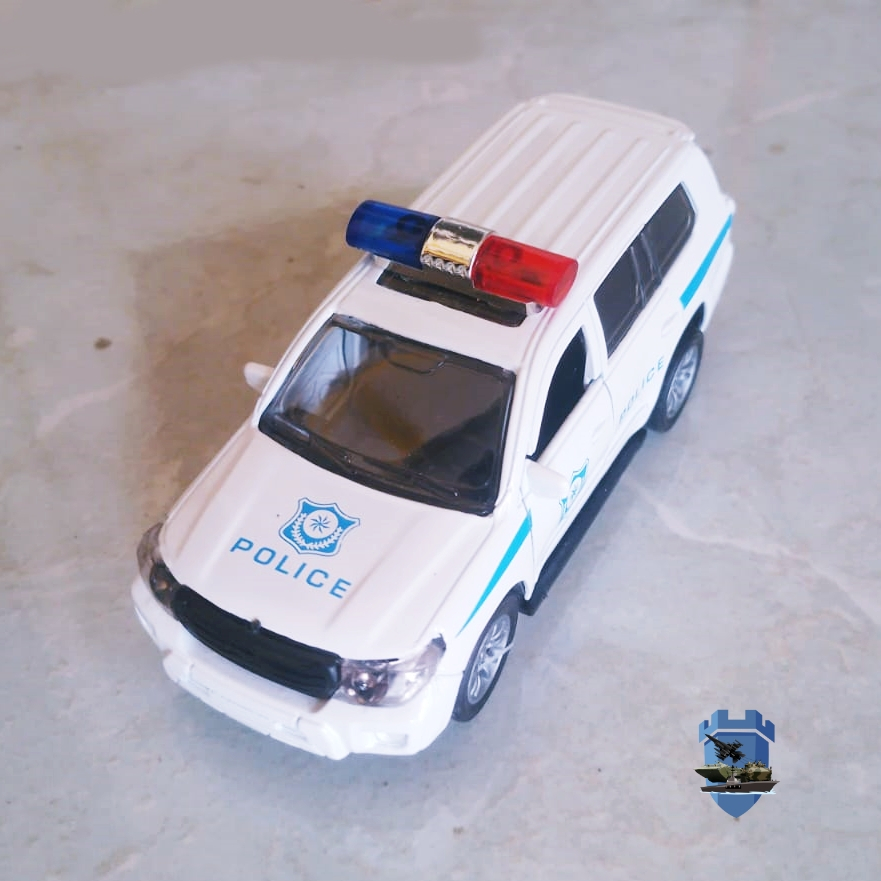 Miniatur Mobil Polisi Putih