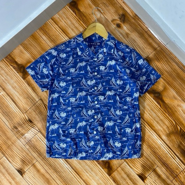 KEMEJA PENDEK UNIQ LO REYN SPOONER OPEN COLLAR SECOND