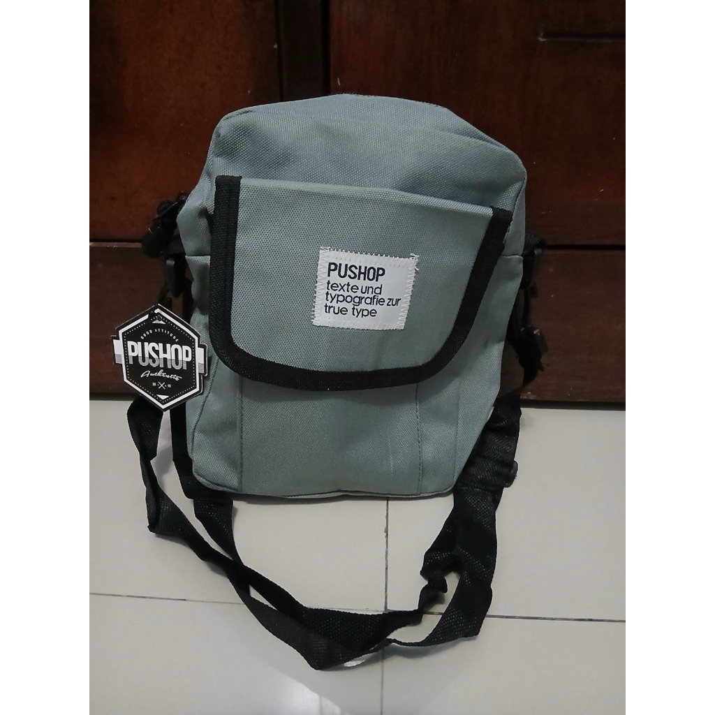 preloved tas slingbag cowok abu2 like new