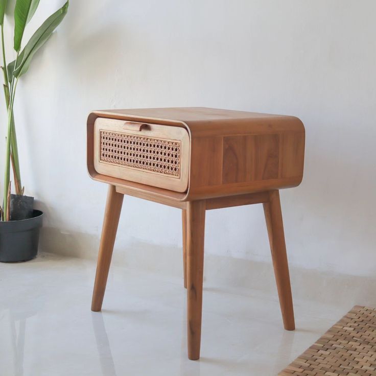 Nakas retro meja retro minimalis meja nakas rotan minimalis