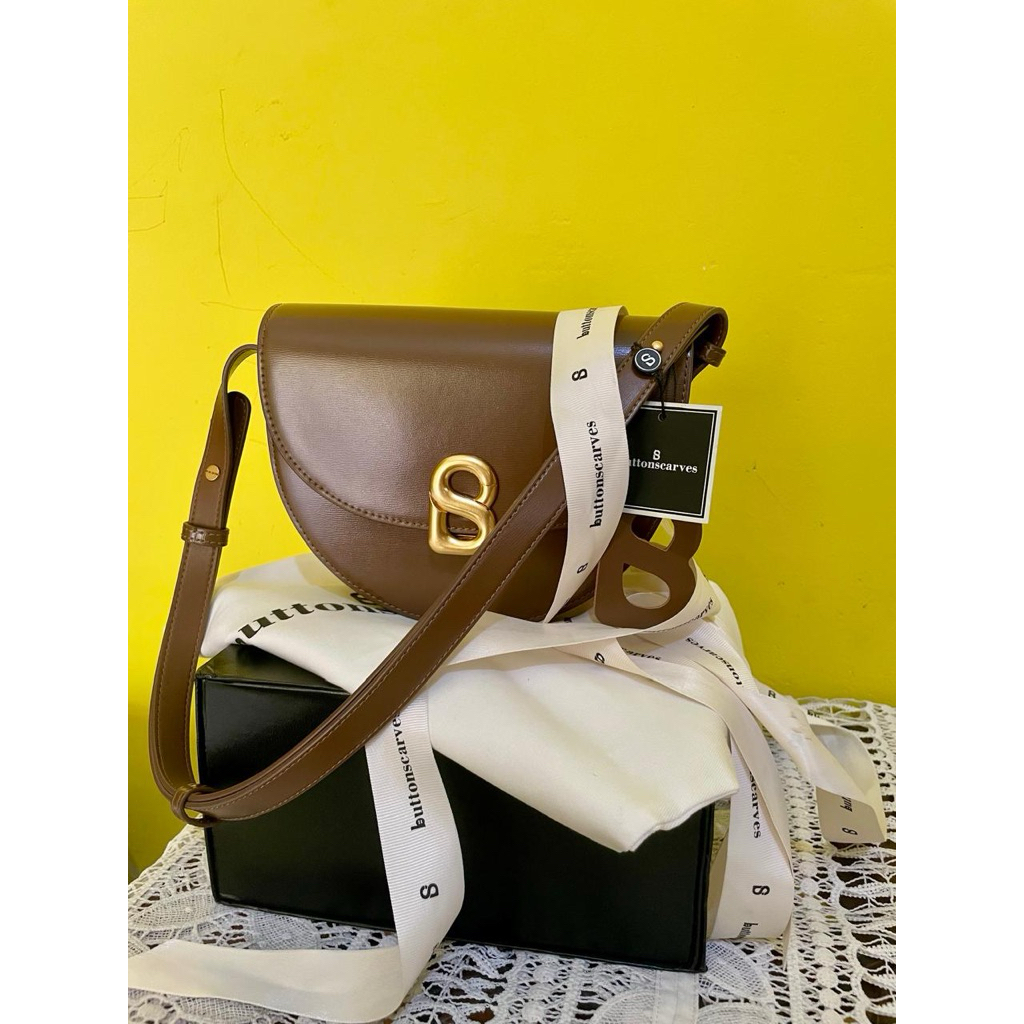 olivia bag buttonscarves