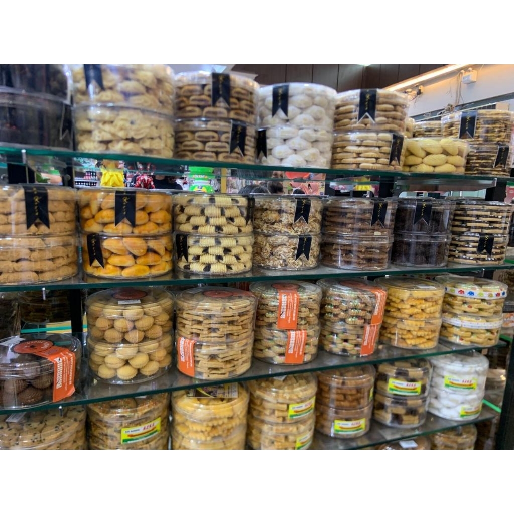 

Aneka Kue Kering