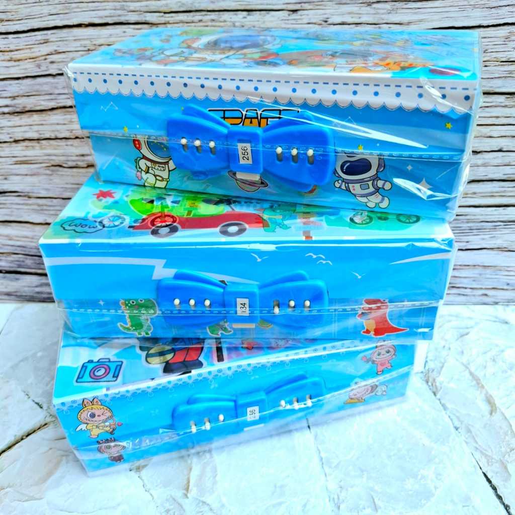 

gk tempat pensil kode / kotak pensil 3D tingkat karakter cowok