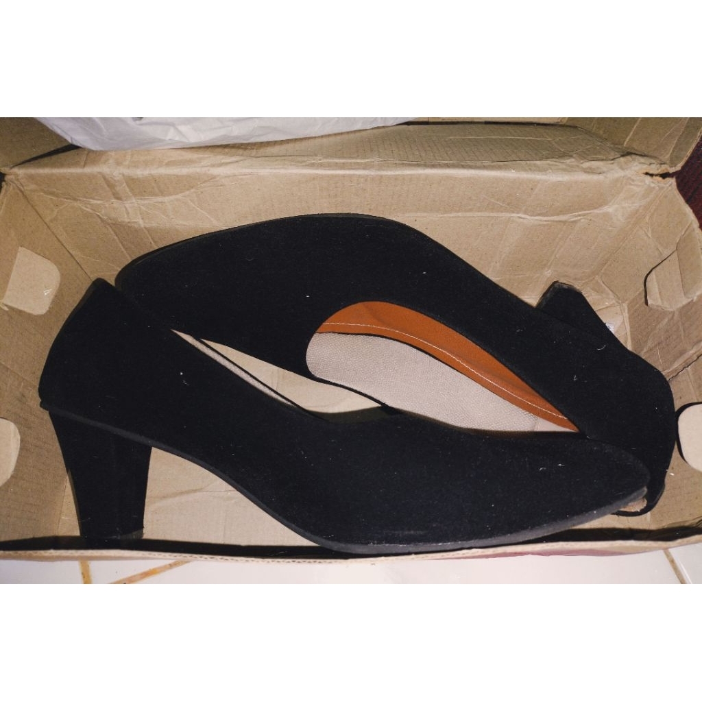 (PRELOVED, BACA DESKRIPSI) sepatu pantofel, pantofel formal, black pantofel, pantofel bagus, pantofe