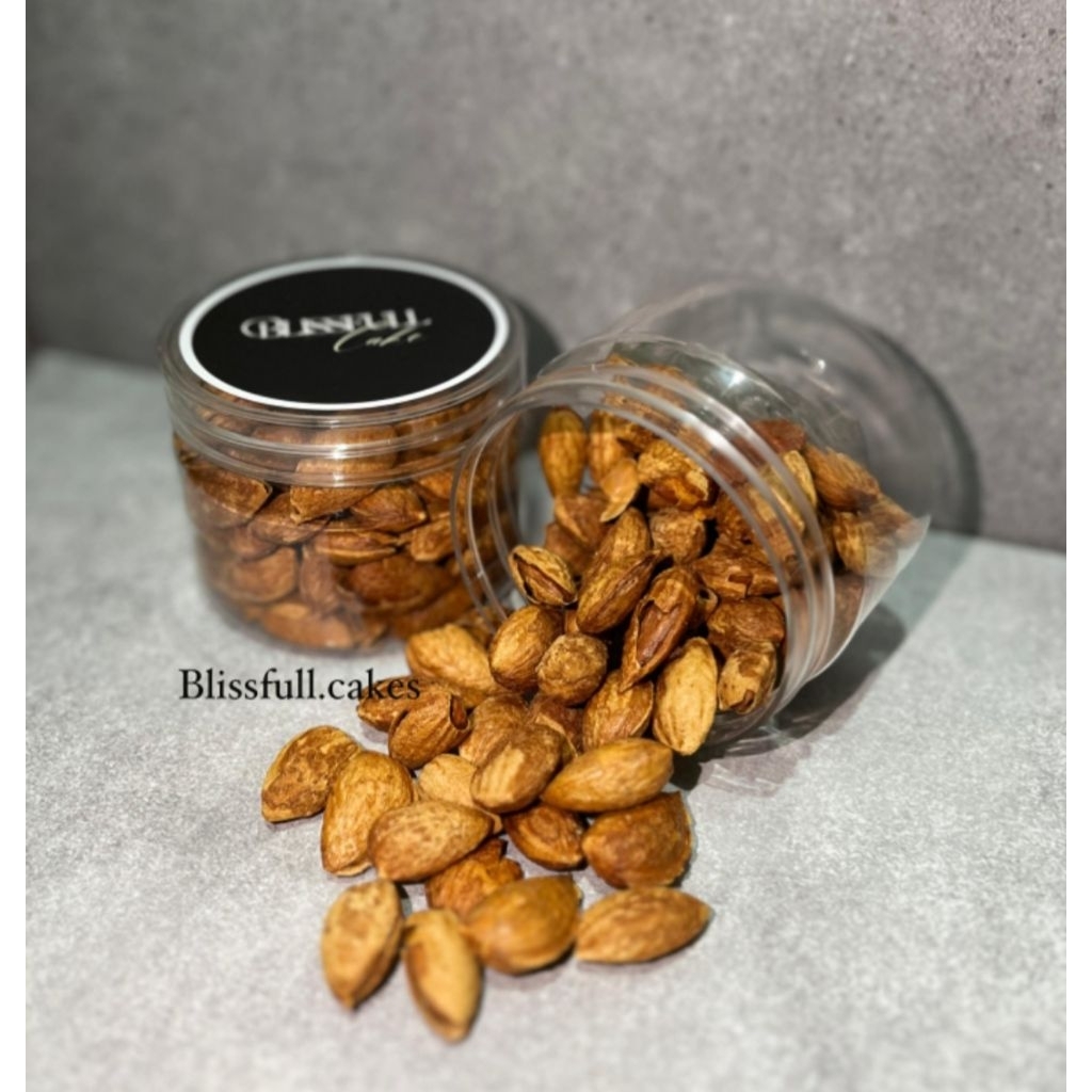 

Kacang almond roasted milk150gr / kacang almond panggang susu 150gr