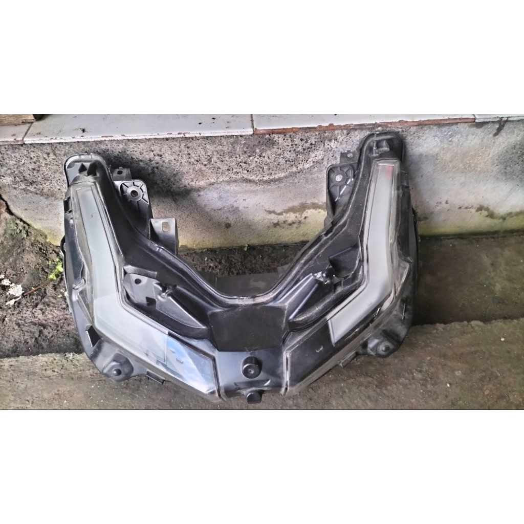 lampu depan adv 150 original copotan.