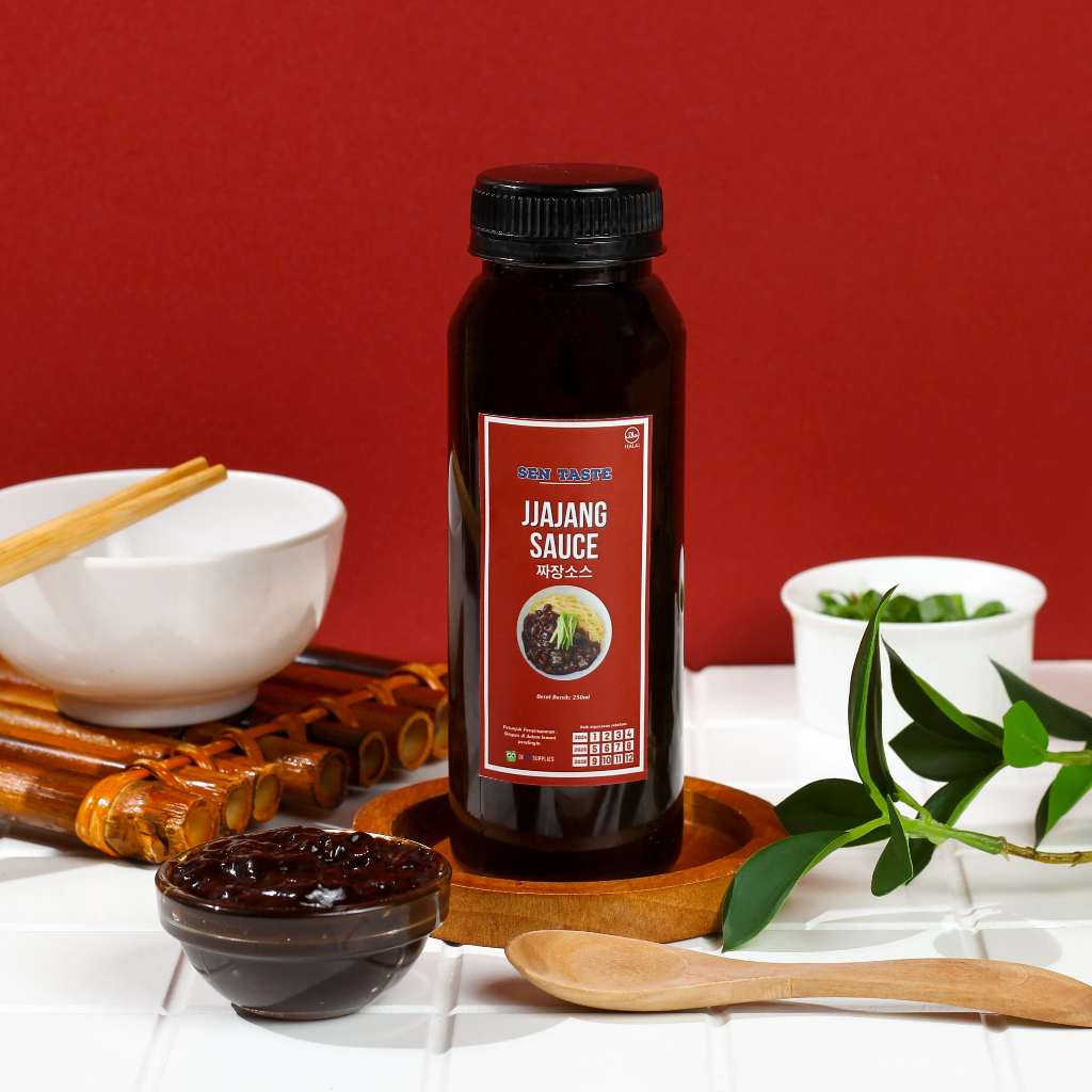

Jjajang Sauce Sentaste 250ml - Saus Jjajangmyeon Korea Halal Blackbean