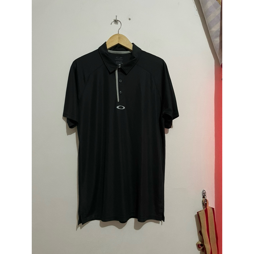 Poloshirt OAKLEY center logo