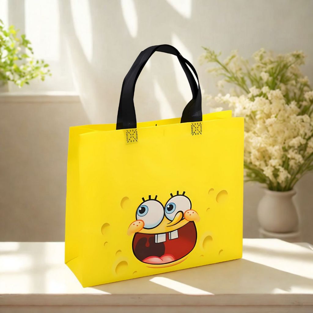 

Varian AC018 Minion - Tas Spunbond - Tas Belanja - Tas Souvenir - Tas Lipat - Tas Kado - Tas Hampers
