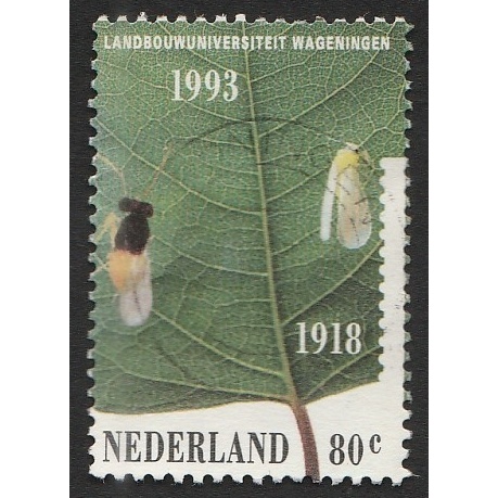 

A 11902 SATU BUAH PRANGKO NEDERLAND TEMA PERBANDINGAN WARNA KUMBANG TAHUN 1918 DENGAN TAHUN 1993 KONDISI SUDAH ADA CAP