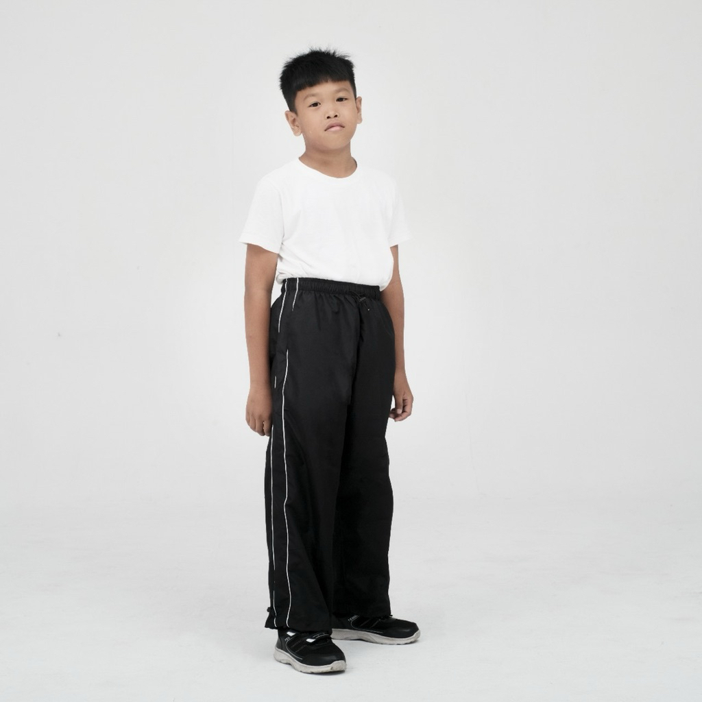Celana Training Anak Laki-Laki 7–14 Tahun Hitam Sporty Garis Putih