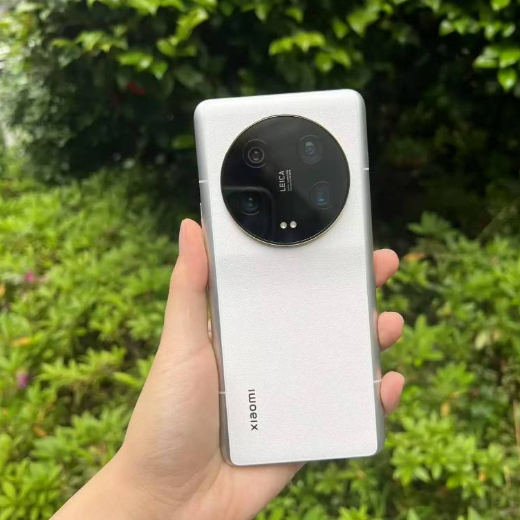 ［Sinyal Permanen］Xiaomi 13 Ultra Second Original 5G Dual Sim Xiaomi 13 Ultra Bekas 16+1TB MULUS