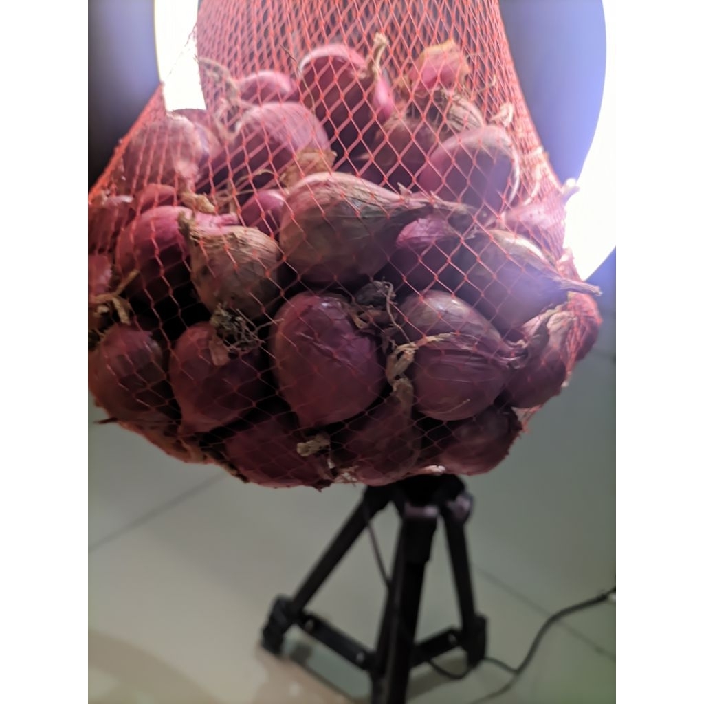 

[PROMO] 1KG Murah Bawang Merah Brebes Besar – Fresh, Kering Tahan Lama 2 Bulan