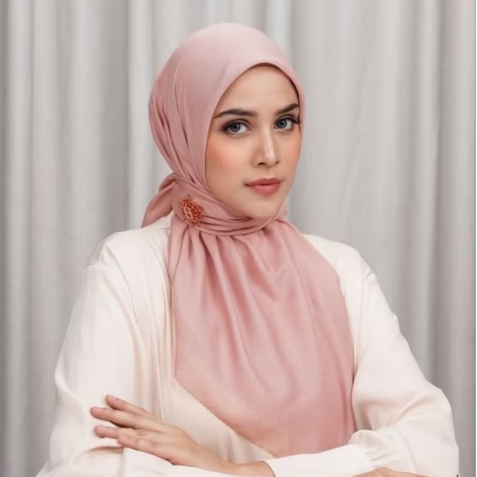 BUTTONSCARVES TODAY SCARF MISTY ROSE JILBAB PINK BUTTONSCARVES ASLI READY BARU SIAP KIRIM