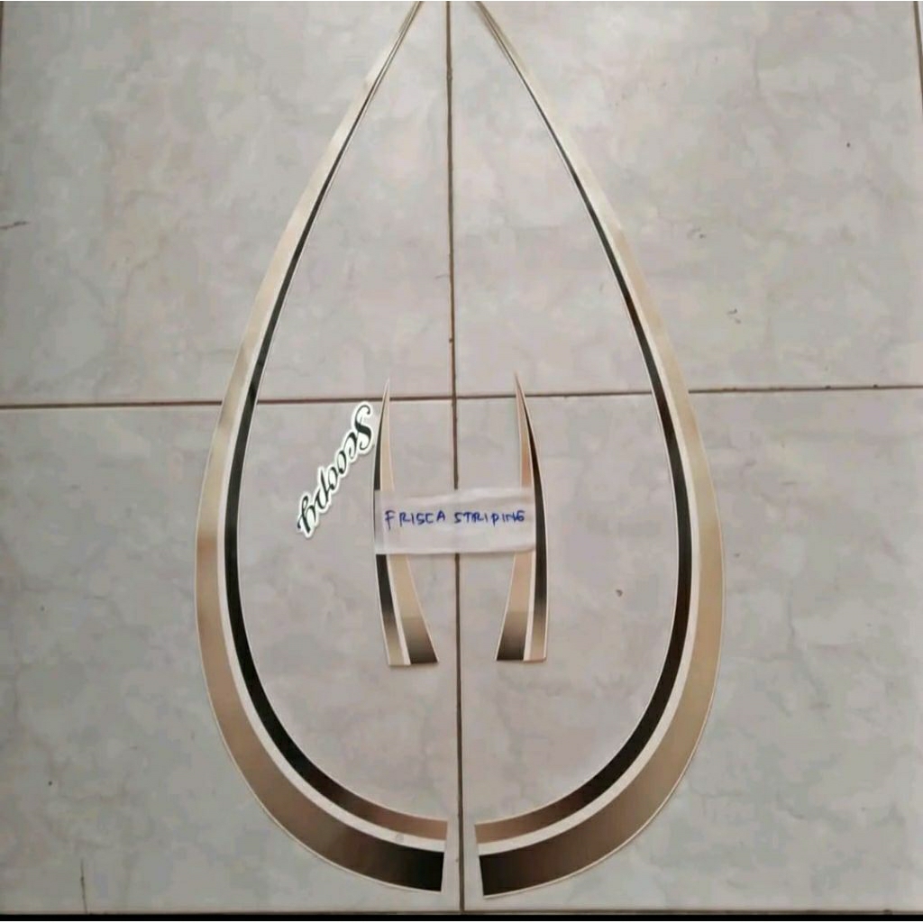 striping stiker Scoopy 2012 putih