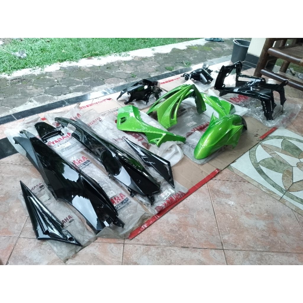 Body Halus Fullset Yamaha Jupiter MX Old Kopling Hijau Hitam 2008 Original YGP NOS