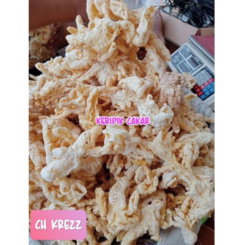 

KRIPIK CAKAR TANPA TULANG DAN TEPUNG 250GRAM