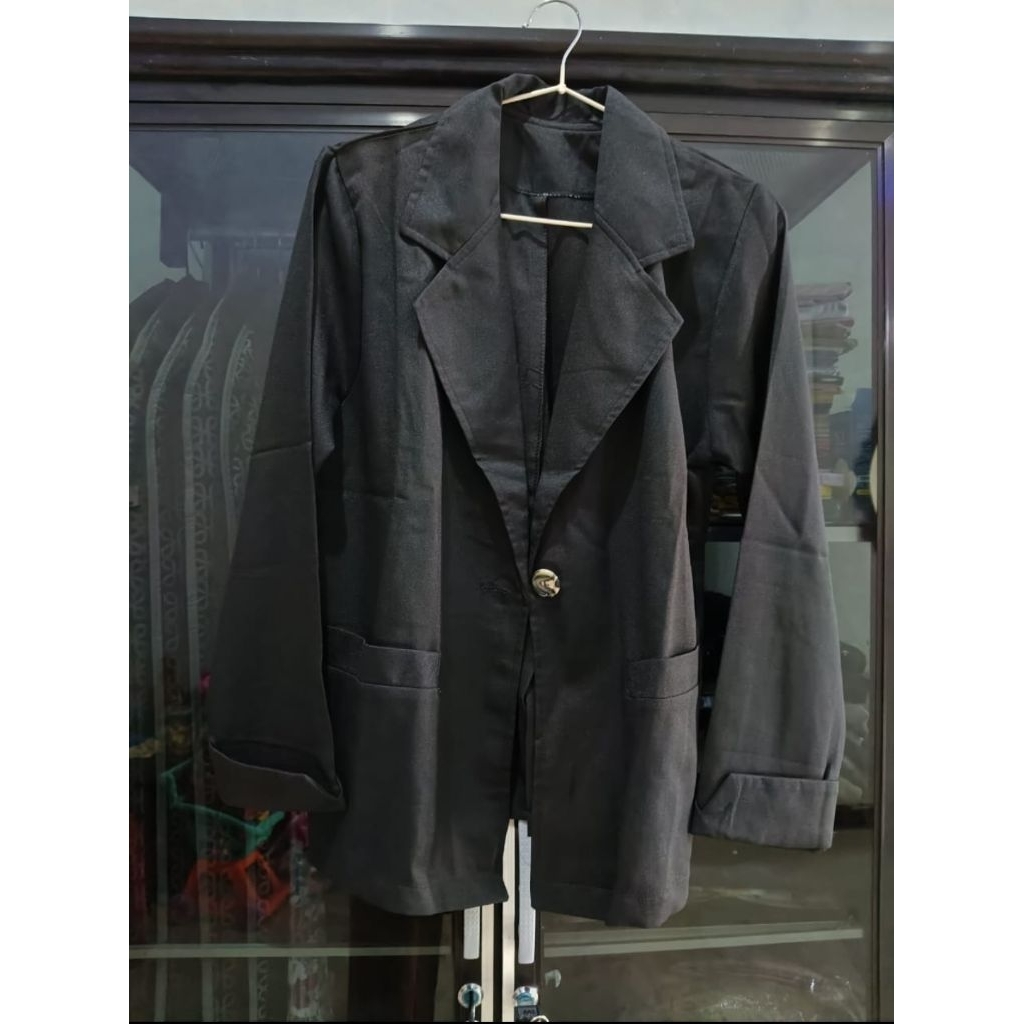 Blazer + celana hitam pekat