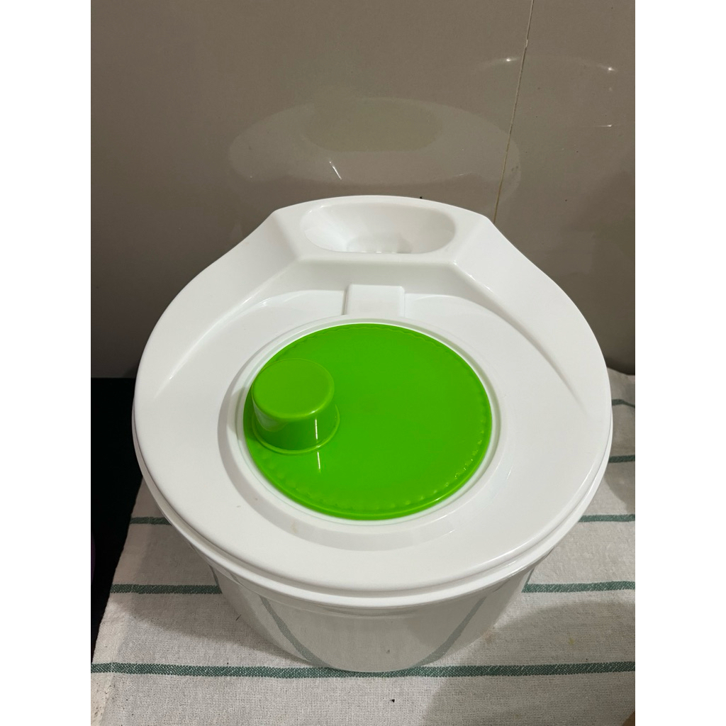 Preloved salad spinner / pengering sayur buah / pengering salad