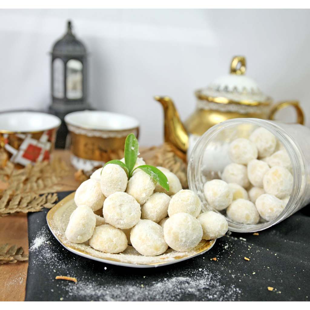 

Putri Salju Lumer Nikmat/ Snowy Delight Manis Lezat