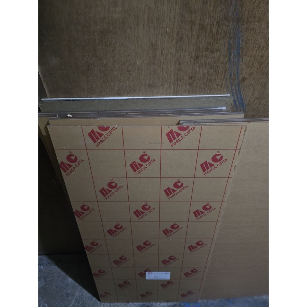 

Akrilik Bening Potongan Uk 100 X 50 Tebal 5Mm / 6Mm / 8Mm / 10Mm - Acrylic