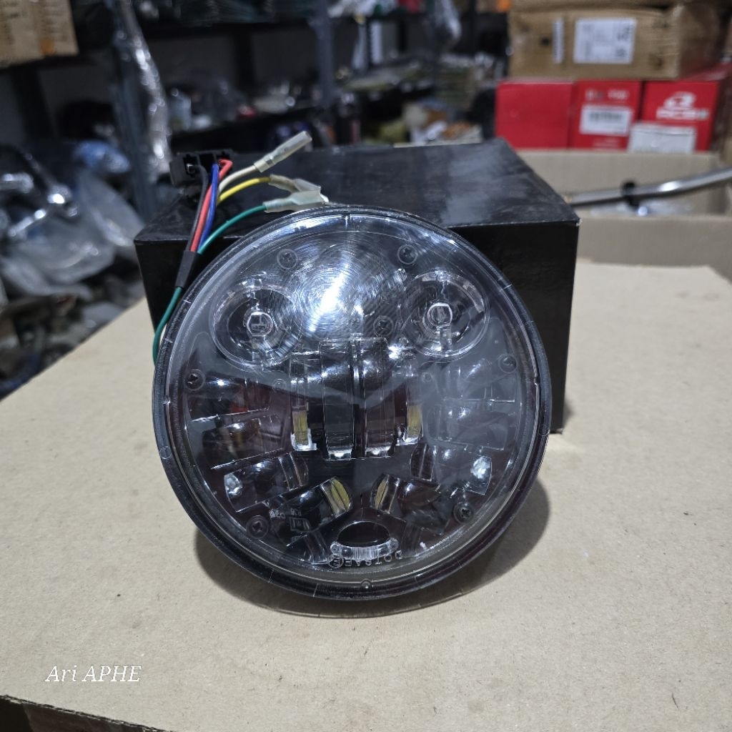 PROMO lampu LED Depan Motor Daymaker 5.75 Inch IMPORT universal