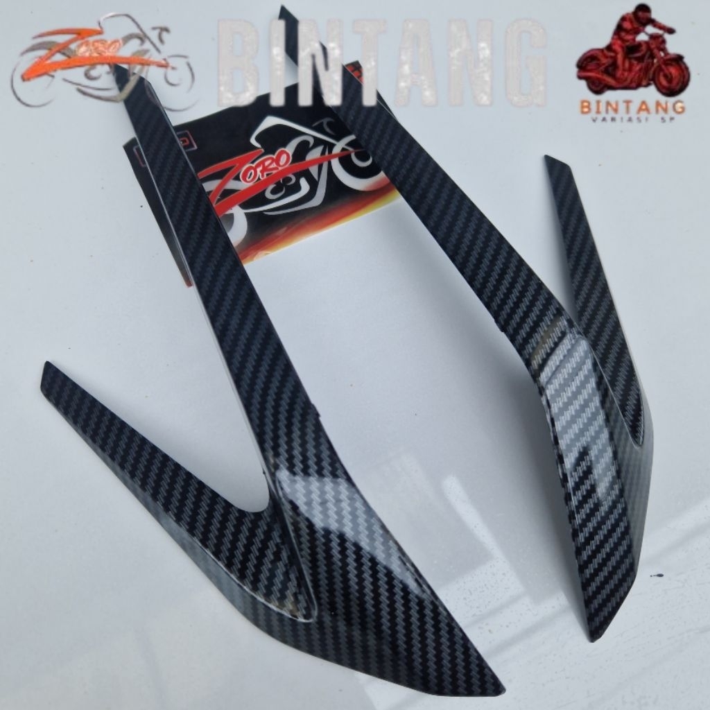 Cover List Lampu Depan Vario 125/150 New List Carbon Zoro Import