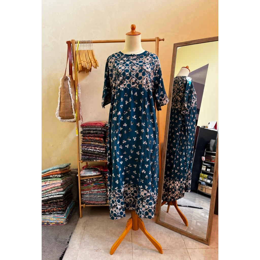 Daster Jumbo Naima Batik Putri Diana