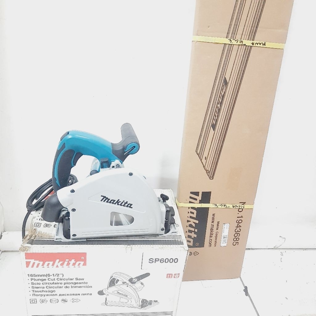 Mesin Circular Saw Plunge Cut 165 mm MAKITA SP6000 + 1.4 meter Rail