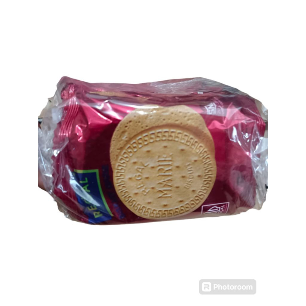 

Biskuit marie regal rentengisi 10 bungkus