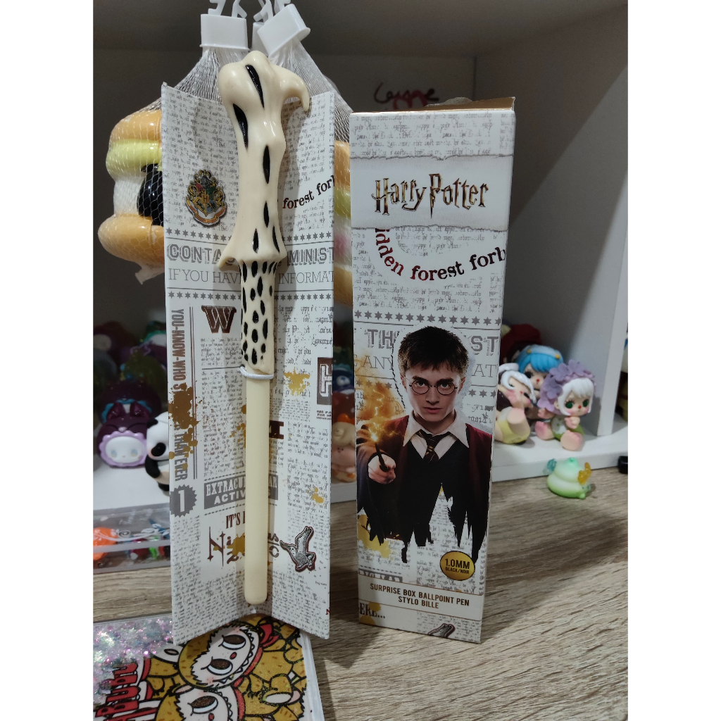 

Miniso x Harry Potter Wand Ballpoint / Pena tongkat sihir harry potter