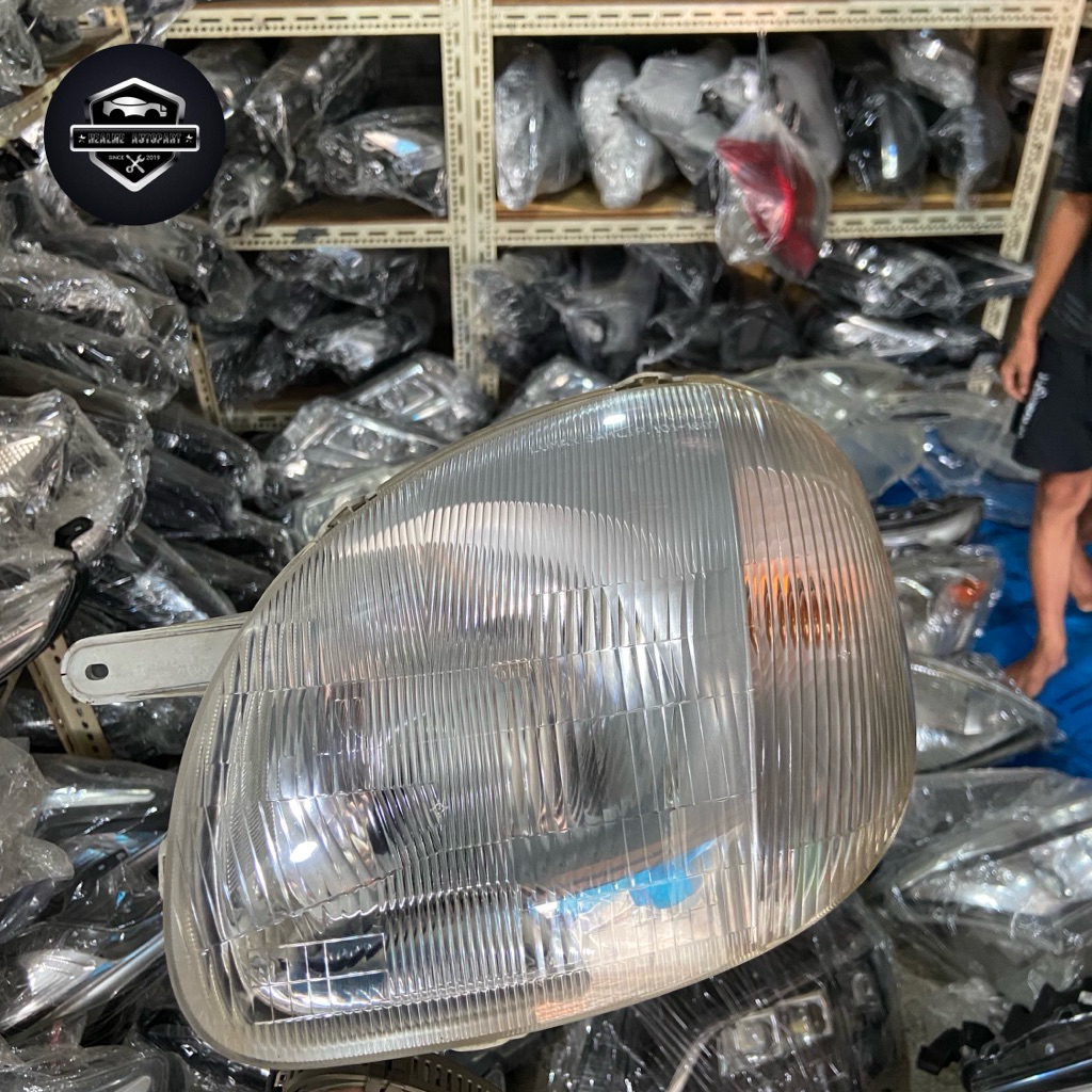 Headlamp Lampu Depan Mobil Hyundai Atoz 2000 2001 Original